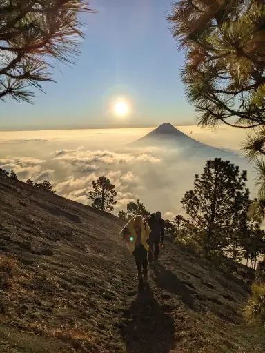 [TIPS] ​Epic Sunrise Acatenango Hike